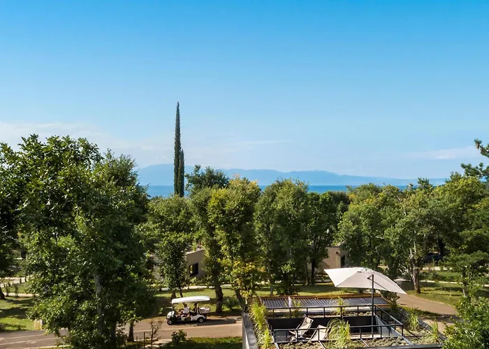 Cozy In With House A Panoramic View 度假居 *